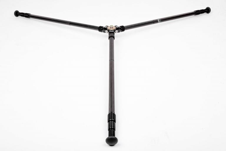 FLM CP-22 S4 II tripod, carbon-aluminum hybrid construction.