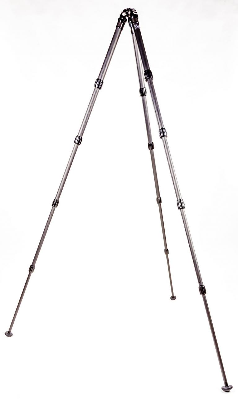 FLM CP-26 Travel II tripod, carbon-aluminum hybrid construction.