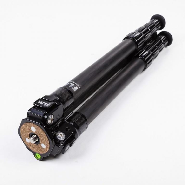 FLM CP-30 M5 II tripod, carbon-aluminum hybrid construction.