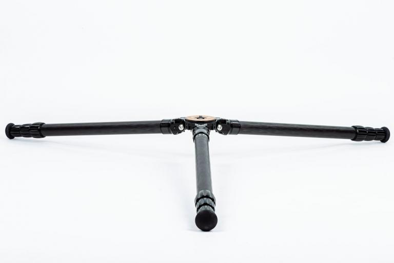 FLM CP-34 L4 II tripod, carbon-aluminum hybrid construction.