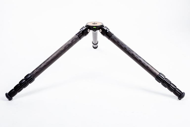 FLM CP-38 L5 II Dreibeinstativ, Carbon-Aluminium-Hybridbausweise.
