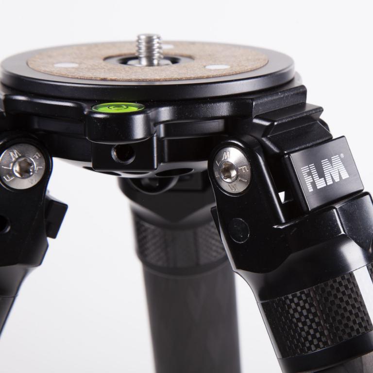 FLM CP-38 L5 II tripod, carbon-aluminum hybrid construction.