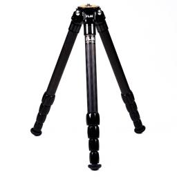 FLM CP-30 M5 II tripod, carbon-aluminum hybrid construction.