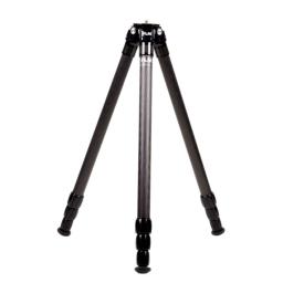 FLM CP-30 L4 II tripod, carbon-aluminum hybrid construction.